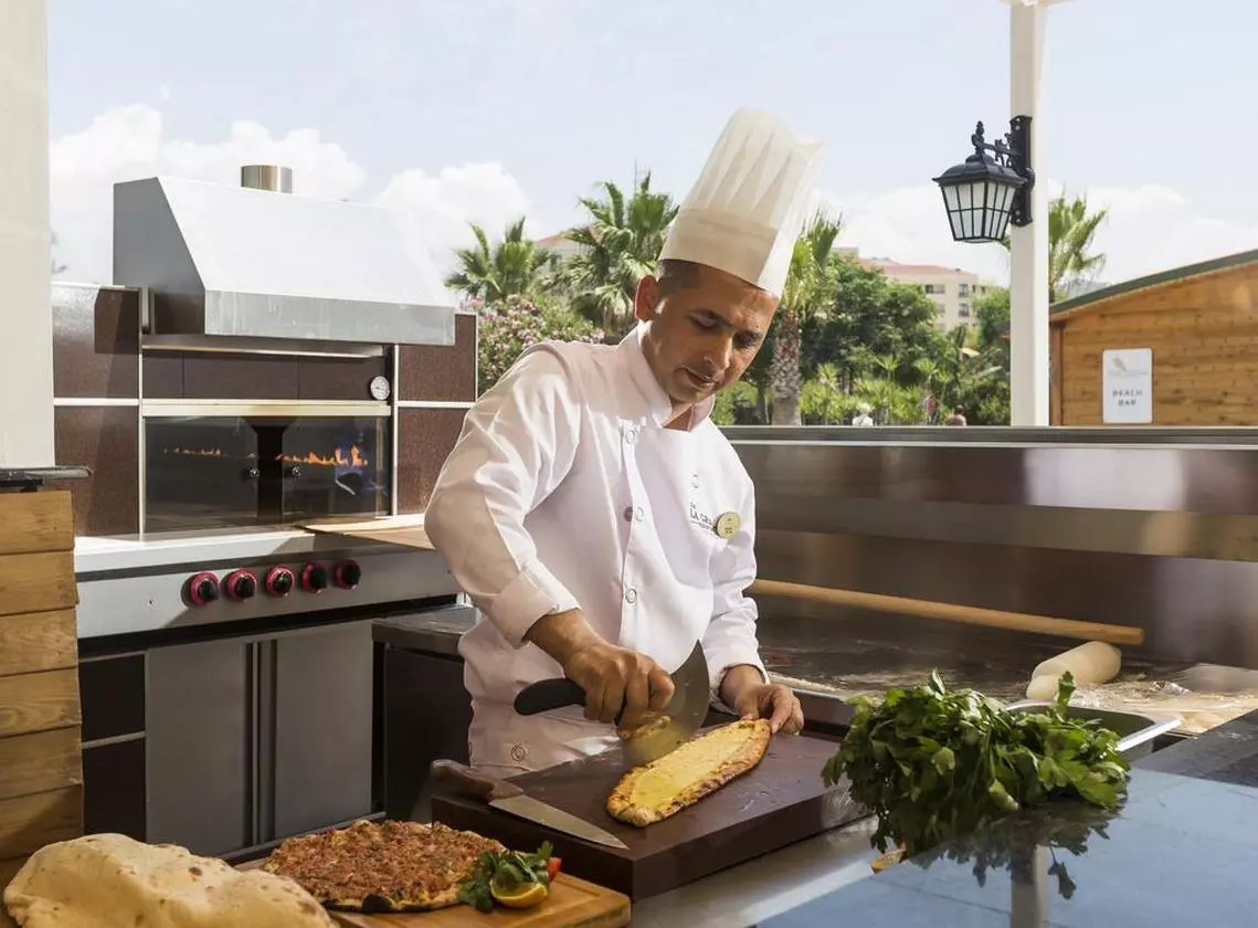 Side La Grande Resort & Spa FOOD (Copy).jpg